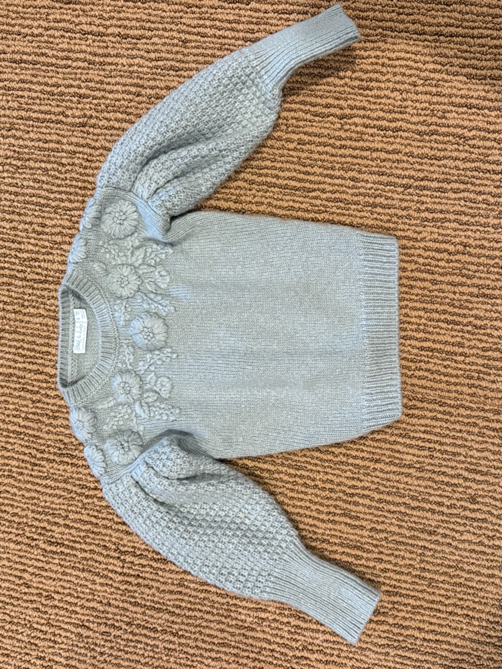 Girls' Light Gray Floral-Appliqué Puff Sleeve Sweater